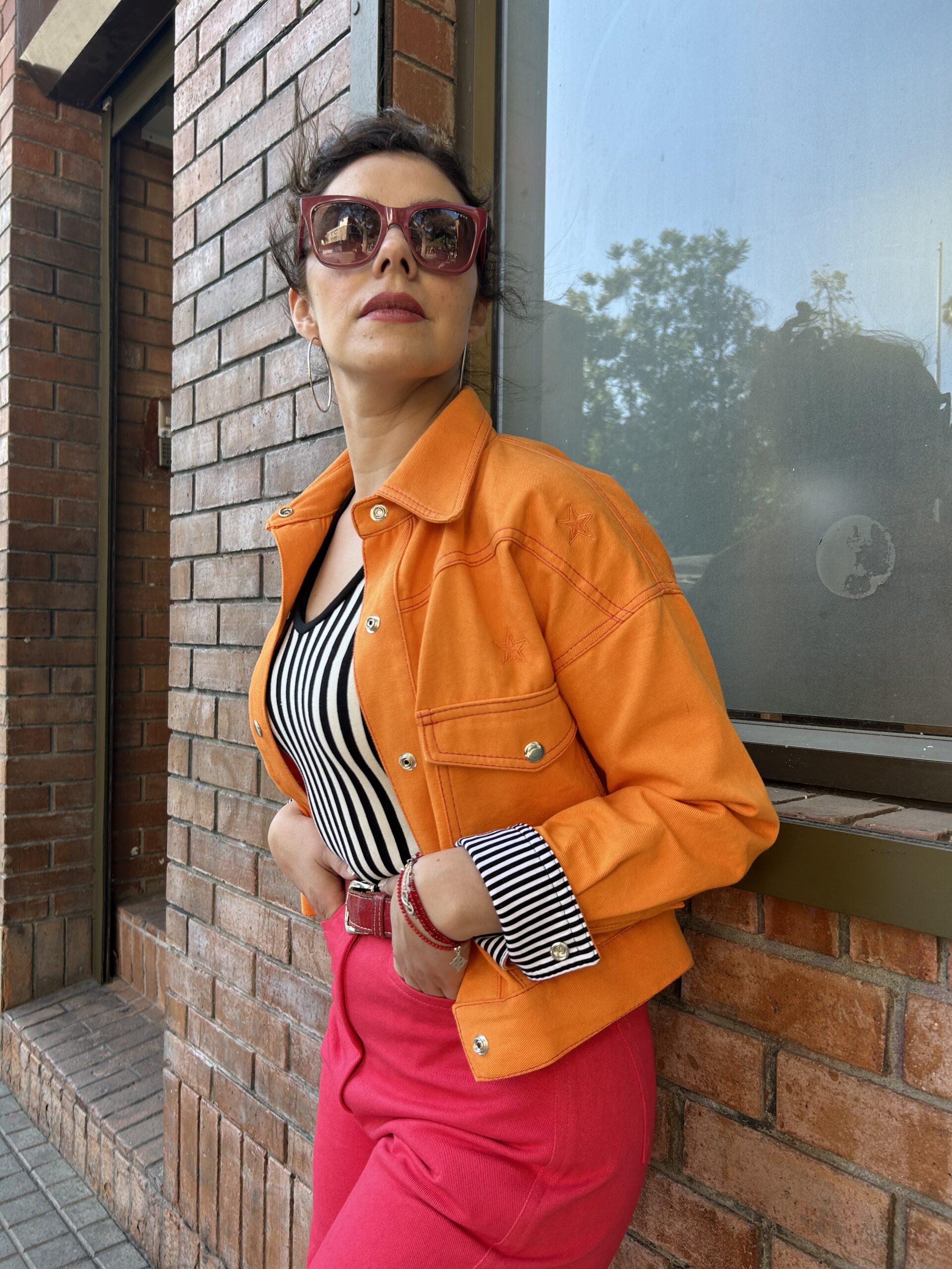 Chaqueta Crop - Modelo Pulso - Estrellas - Imagen 3