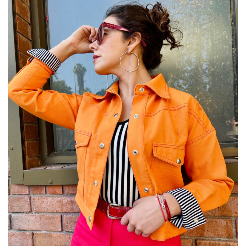 Chaqueta Crop - Modelo Pulso - Estrellas